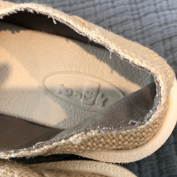 Sanuk Multiple Donna Cruz Cream - Picture 8 of 9